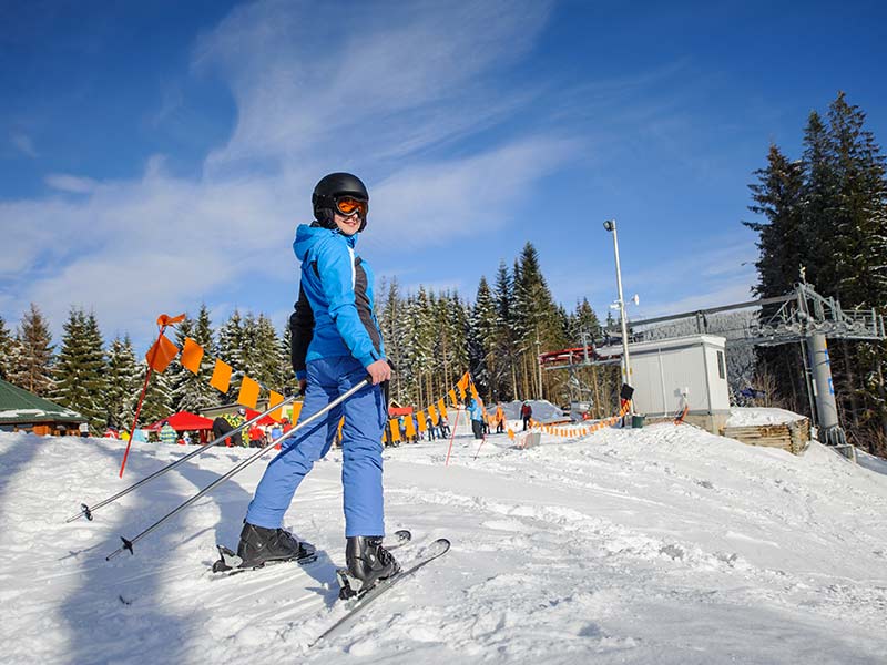 Beneficios de practicar esquí para la salud